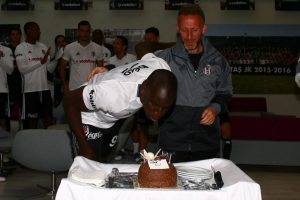 Demba Ba'nın yeni yaşı kutlandı