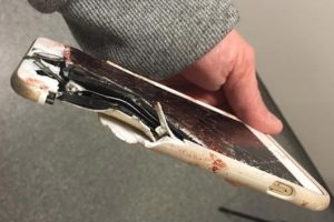 Manchester'daki bombalı saldırıdan iPhone'u sayesinde kurtuldu