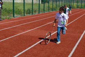 Bursalı &ccedil;ocuklar tabletlerle değil, sokakta oynadılar