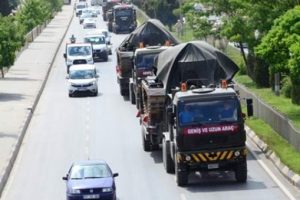 Suriye sınırına tank sevkıyatı yapıldı