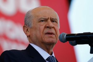 Bah&ccedil;eli: Bizi korkutamazlar, yolumuzdan d&ouml;nd&uuml;remezler