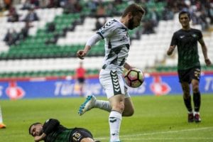 Akhisar durdurulamıyor!