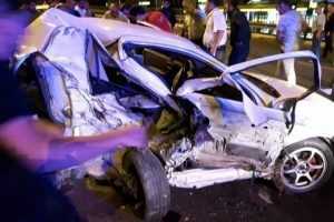 Antalya'da trafik kazası: 1 &ouml;l&uuml;, 5 yaralı
