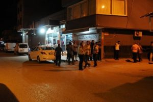 Kahveye silahlı saldırı: 2 yaralı