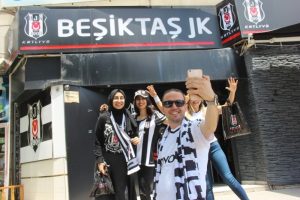 3. yıldız &ouml;ncesi 2 yıldızlı formalara akın
