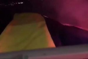 Beşiktaşlılar Fenerbah&ccedil;e bayrağını indirdi