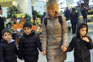 G&uuml;lben Ergen'den boşanan anne babalara iftarlı ders