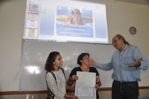 Tarihe Manş Denizi'ni ge&ccedil;en ilk T&uuml;rk kadın olarak ge&ccedil;ti