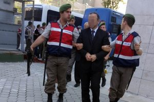 38 iş adamı FET&Ouml;'den hakim karşısında