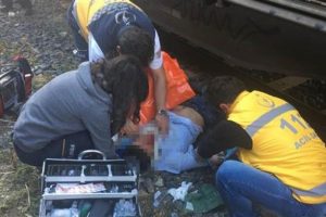 Fotoğraf &ccedil;ektirmek i&ccedil;in tren vagonlarına dikkat!