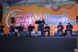 Sami Savni &Ouml;zer'den Bursa'da tasavvuf musikisi konseri