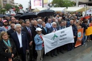 Balıkesirli zeytinciler yasa değişikliğine karşı