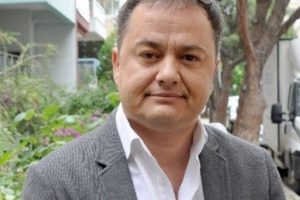 "G&ouml;kmen Ulu hi&ccedil; kimsenin kalemi olmadı, masasında yemek yemedi"