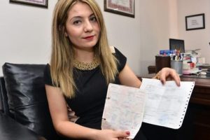 Hasta eşi i&ccedil;in hız yapan s&uuml;r&uuml;c&uuml;ye kesilen cezayı mahkeme iptal etti