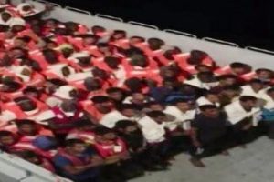 T&uuml;rk gemisi batan gemiden 466 kişiyi kurtardı