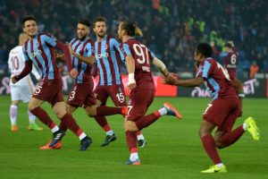 Trabzonspor, evinde en son Galatasaray'ı yendi