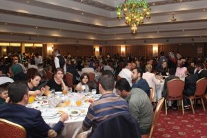 Alpiş ailesi, geleneksel iftarda buluştu
