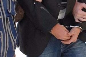 Manisa'da 16 kişi ByLock'tan tutuklandı