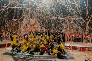 Aziz Yıldırım: Euroleague Kupası T&uuml;rk spor tarihinin en b&uuml;y&uuml;k başarısıdır
