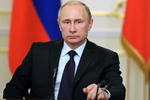 Putin T&uuml;rkiye'ye kısıtlamaları iptal eden kararnameyi imzaladı