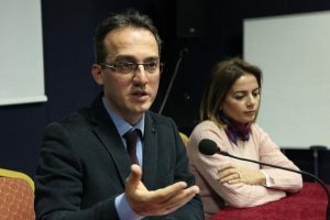 MS i&ccedil;in yeni ila&ccedil;lar g&uuml;ndemde