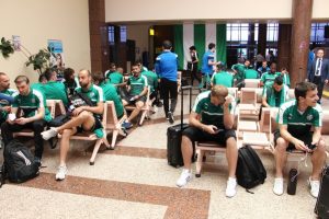 Bursaspor kafilesi &ouml;zel u&ccedil;akla Ordu'ya gitti