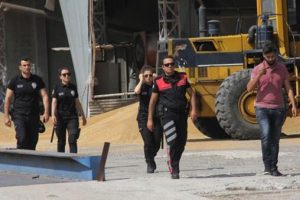 3 kişinin &ouml;ld&uuml;ğ&uuml; kavga sonrası o ailelere 500 polis ile baskın