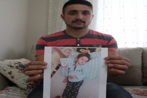 &Ccedil;aresiz baba ilik kanseri kızı i&ccedil;in yardım bekliyor