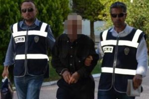 72 yaşındaki adam kız &ccedil;ocuğunu taciz su&ccedil;lamasıyla tutuklandı