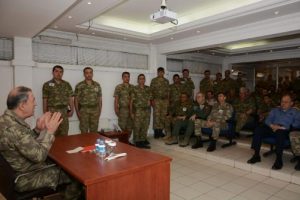 Orgeneral Akar Şırnak'ta askerlere seslendi