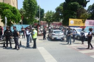 İstanbul'da okul &ccedil;evrelerinde uyuşturucu uygulaması