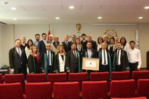 Bursa Barosu Başkanı Altun: T&uuml;rkiye'de hakimler var, baro başkanları var!