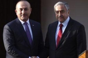 Kıbrıs'ta T&uuml;rk tarafı 5'li konferansa &ouml;nkoşulsuz katılmaya hazır