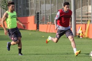 Adanaspor'da Fenerbah&ccedil;e mesaisi s&uuml;r&uuml;yor