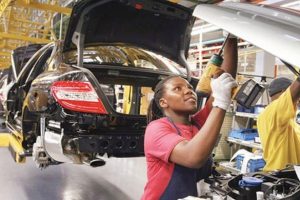 Mercedes'e Afrika zammı geldi