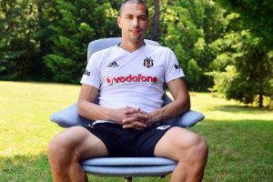"Mesut &Ouml;zil de aynısını yaşadı"