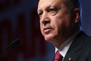 Erdoğan d&uuml;ğmeye bastı! Memnun etmeyen belediyelere k&ouml;t&uuml; haber