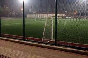 Halı sahada kalp krizi ge&ccedil;iren &ouml;ğretmen hayatını kaybetti