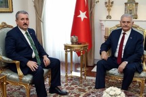 Başbakan Yıldırım ve Mustafa Destici arasında bedelli askerlik sohbeti