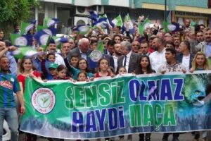 &Ccedil;aykur Rizespor'a destek y&uuml;r&uuml;y&uuml;ş&uuml;