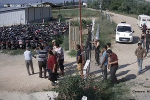 Antalya'da ke&ccedil;i tartışması kanlı bitti