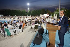 Bursa Yıldırım Belediye &ccedil;alışanları iftar sofrasından buluştu