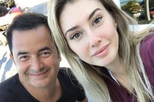 Şeyma Subaşı davetli listesini hazırlıyor