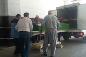 Telefon kablosuyla yaşamına son verdi