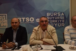 Bursa'da kimya sekt&ouml;r&uuml;n&uuml;n geleceği i&ccedil;in aynı masada buluştular