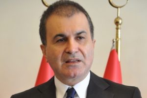&Ccedil;elik: Ter&ouml;rle m&uuml;cadele i&ccedil;in &ccedil;ifte standartsız bir yaklaşım