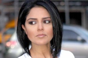G&uuml;lay &Ouml;zdem'in yeni adresi belli oldu!