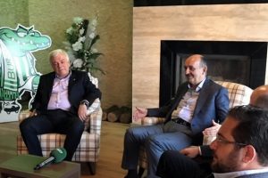 Bakan M&uuml;ezzinoğlu'ndan Bursaspor'a ziyaret