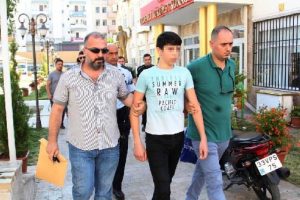 Suriyeli &ccedil;ocukların t&uuml;fekle şakası, &ouml;l&uuml;mle bitti