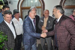 Bakan M&uuml;ezzinoğlu'ndan Bursa İneg&ouml;l'e &ccedil;at kapı ziyaret
